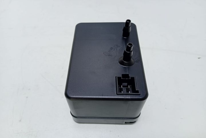 Modul  pompa vacuum 2218000248 Mercedes-Benz S-Class W221