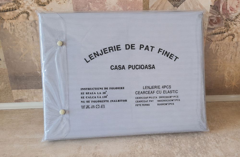 Set lenjerie de pat Finet tip Damasc nou sigilat