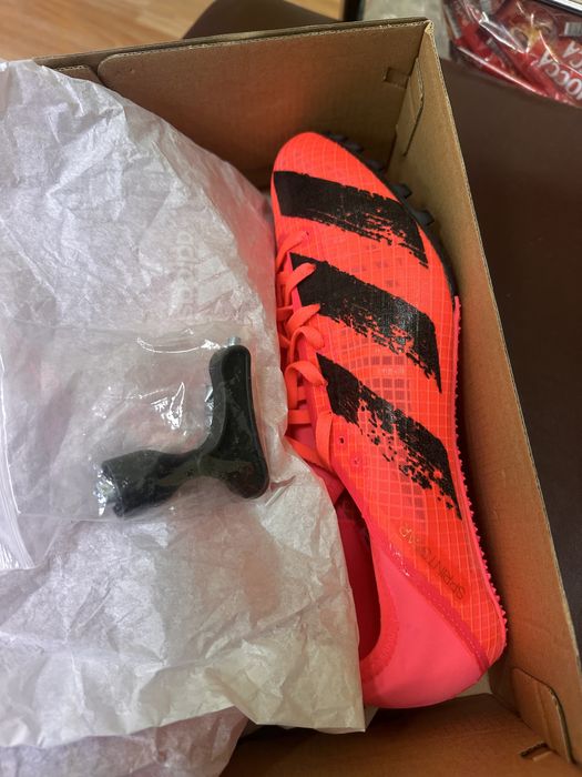 Adidas sprintstar running spikes