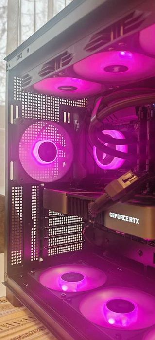 ТОП Геймърско PC I7 14700/64Gb D5/1,5TB SSD/FE 3080TI/WiFi&BT/Гаранция