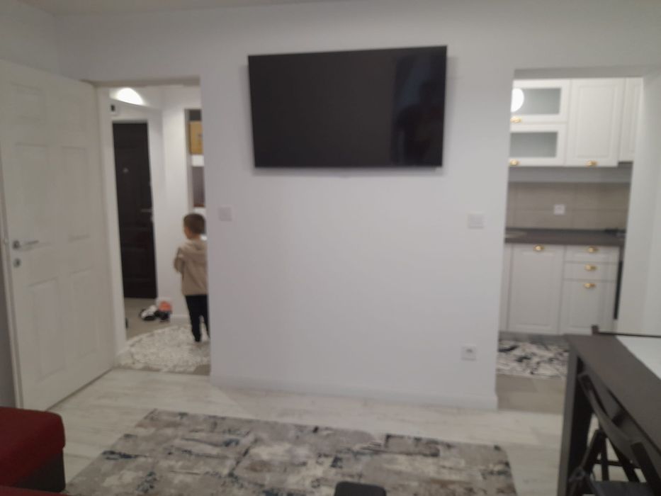 Vand apartament 2 camere in Gaesti