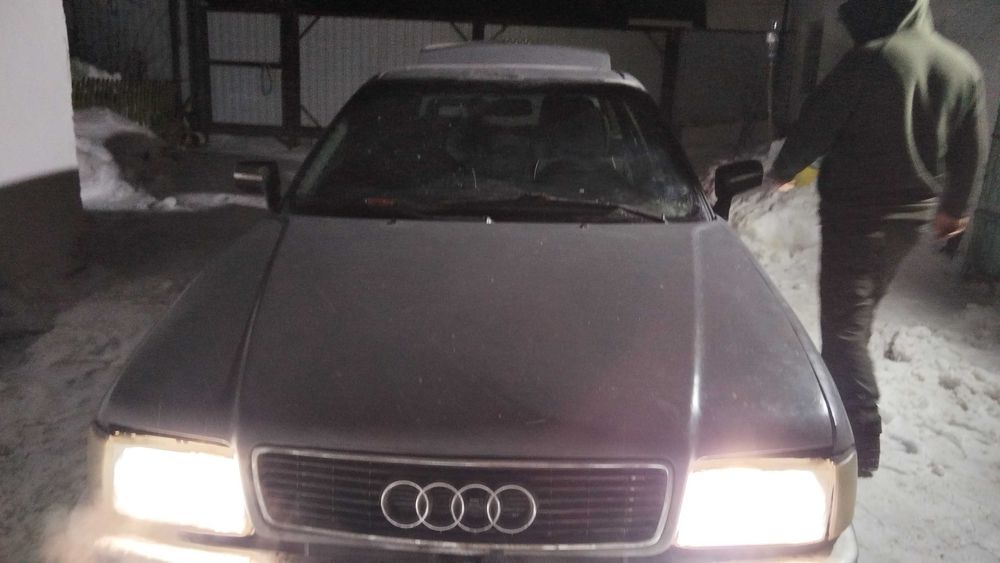 Продам ауди б 4 отл состояние