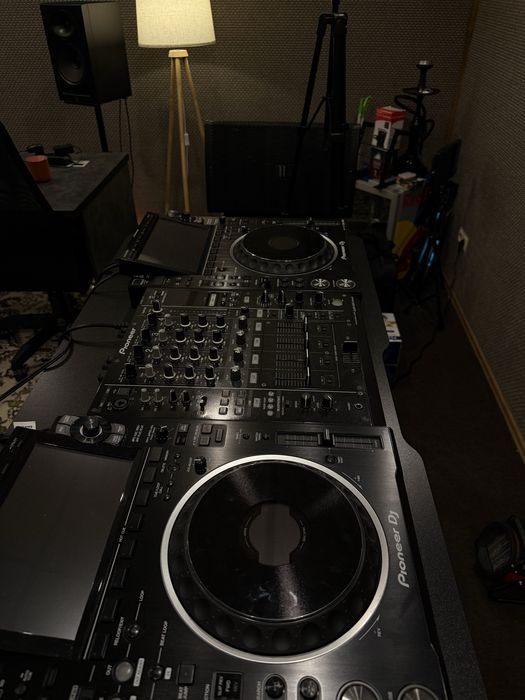Pioneer DJM - 900 Nexus 1