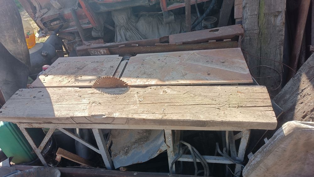 Столярный станок