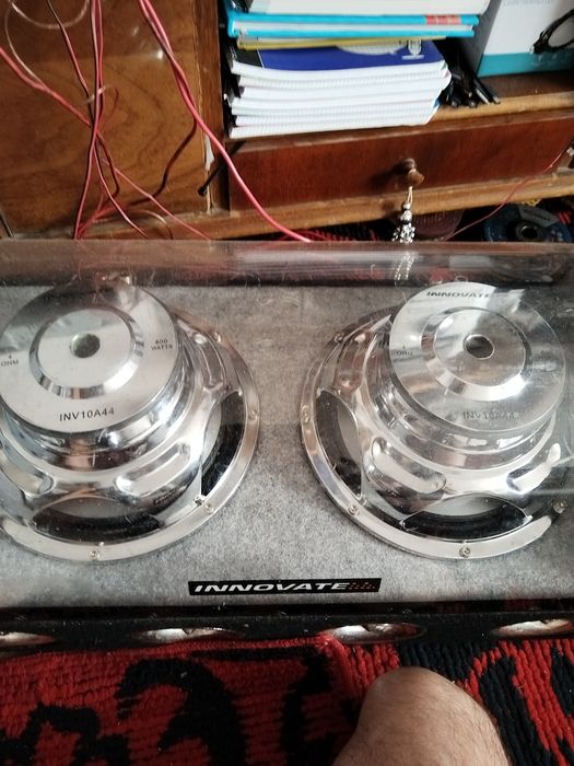 Subufar auto.INNOVATE.600WATTS.4OHM