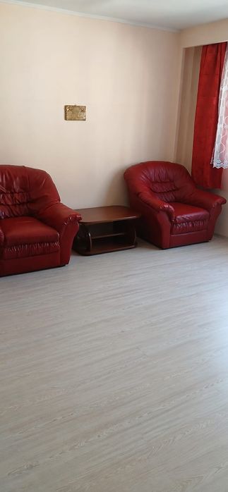 Vând apartament!!