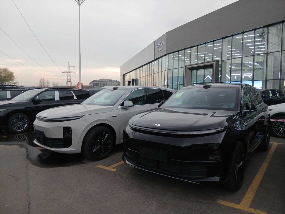 Официальный дилер с гарантией Рестайлинг вариант LIXIANG L6 PRO и MAX