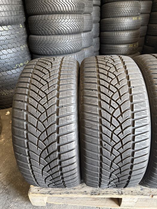 4 anvelope iarna 235/45/18 , GoodYear , 6.7 mm !