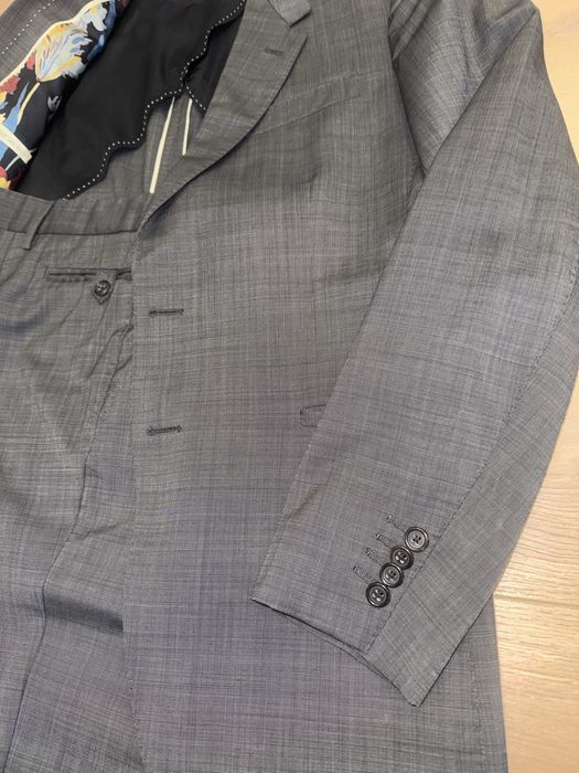 Италиански мъжки костюм Paul Smith