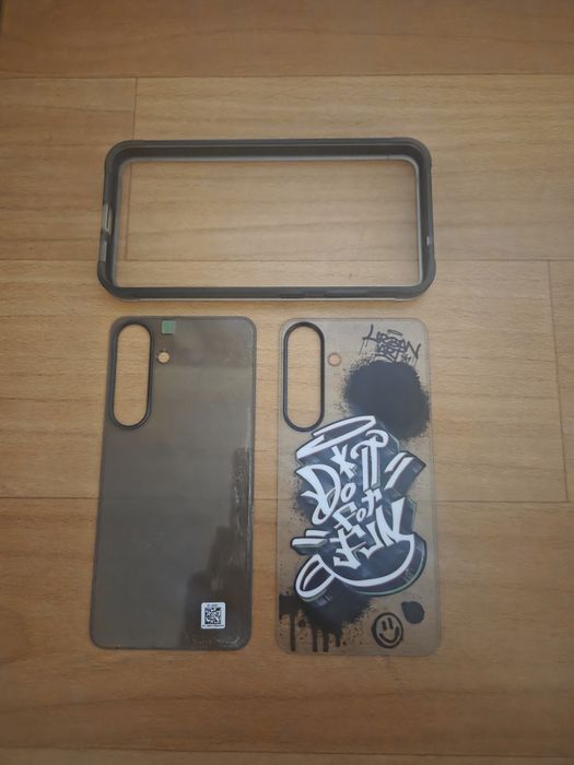 Samsung Galaxy S25 Калъф Flipsuit Rugged