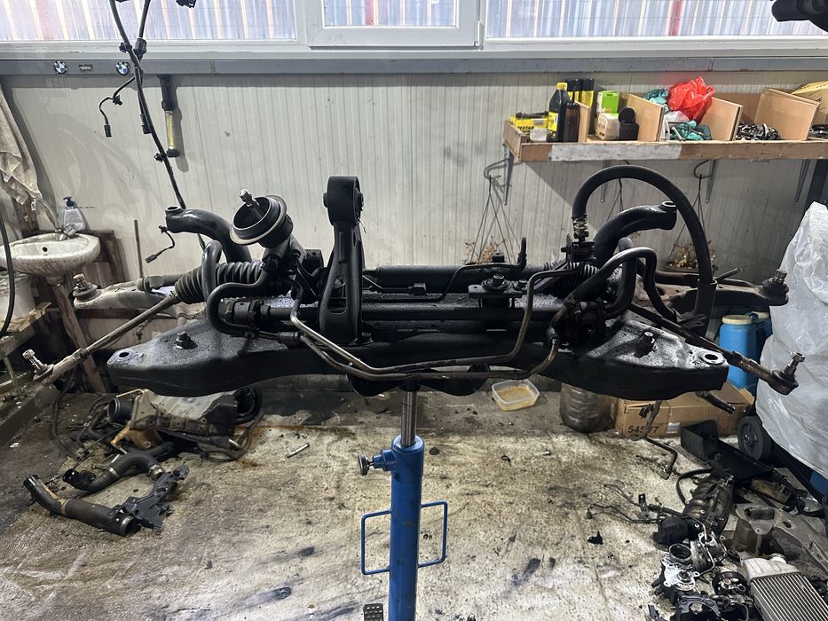 Преден мост/Магаре за Митсубиши Аутлендър дизел до 2013г.!