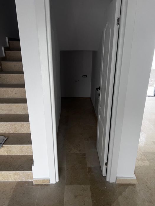 Vand casa in Navodari P+1 parte din duplex