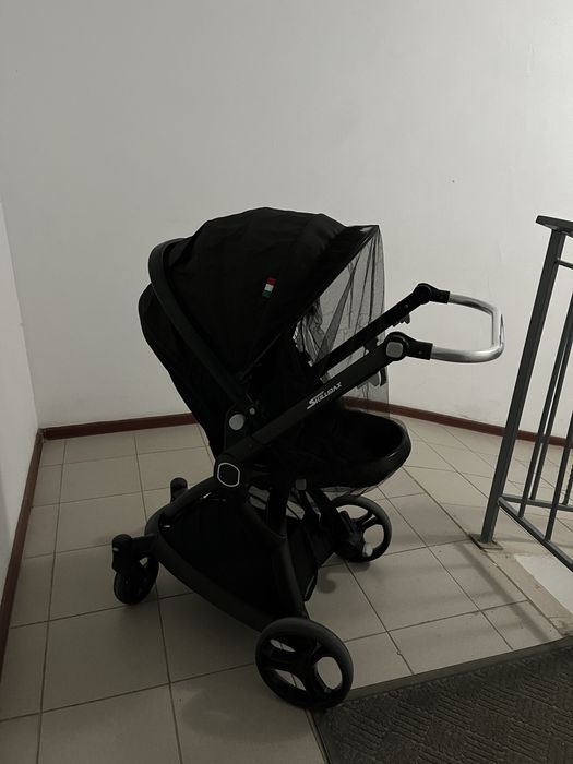 Продам ДЕШЕВО детскую коляску.