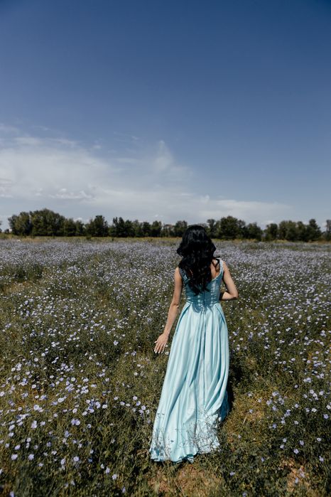 Платье в цвете тифани