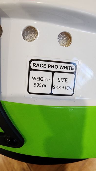 Горнолыжный шлем детский