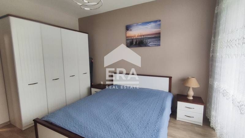 ЕКСКЛУЗИВНО! Двустаен, напълно обзаведен апартамент с опция за подземн