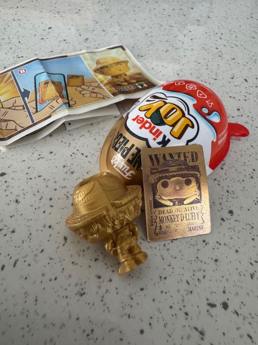 ONE PIECE kinder - GOLDEN LUFFY фигурка!!