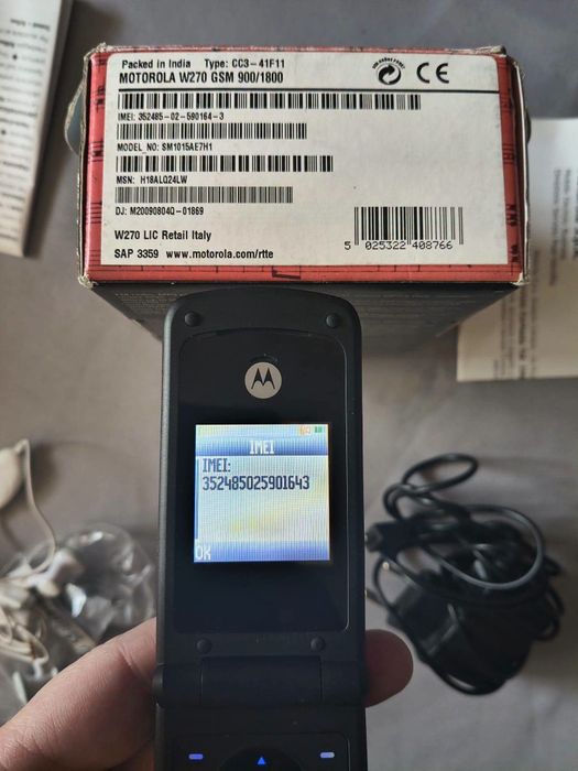 Motorola w270 full box ( decodat, nou)