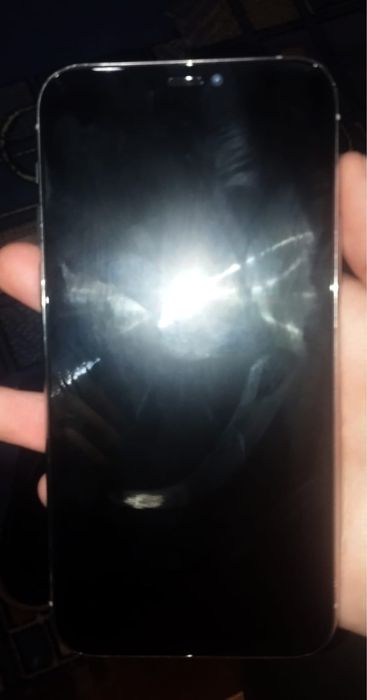 Продам айфон 11 про