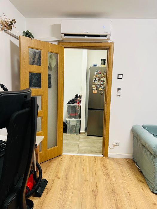 Inchiriez apartament 2 camere