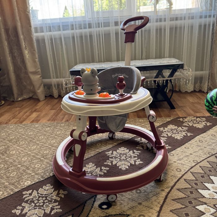 Продам манеж и ходуны