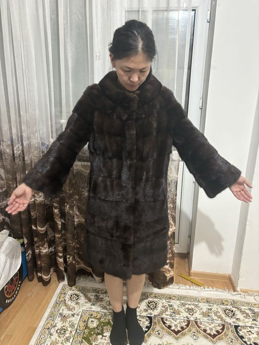 Продам норкавую шубу