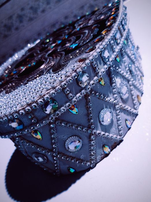 Parximeriya uchun quti