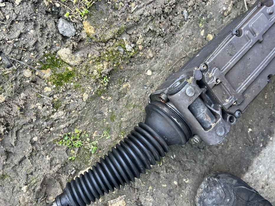 Електрическа рейка Ауди AUDI Q5 8R0 909 144 P