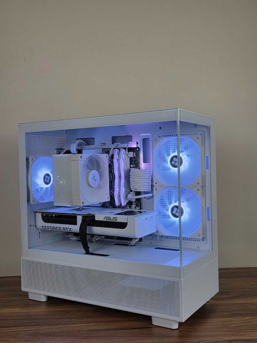 Нов | Гаранция | Ryzen 7800X3D | RTX 5070 | 32 GB RAM | Геймърски