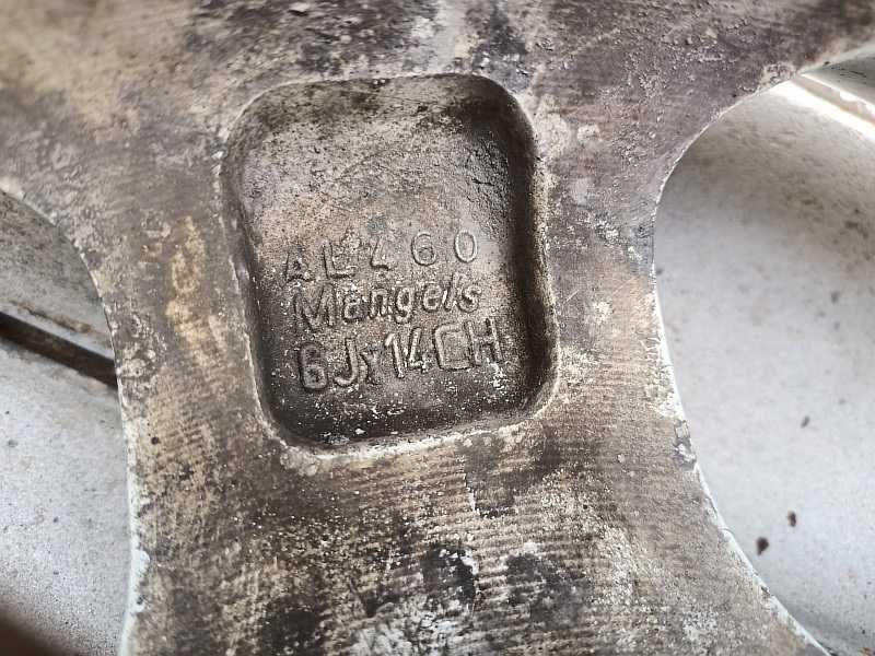 Продам оригинальные легкосплавные диски на Citroen