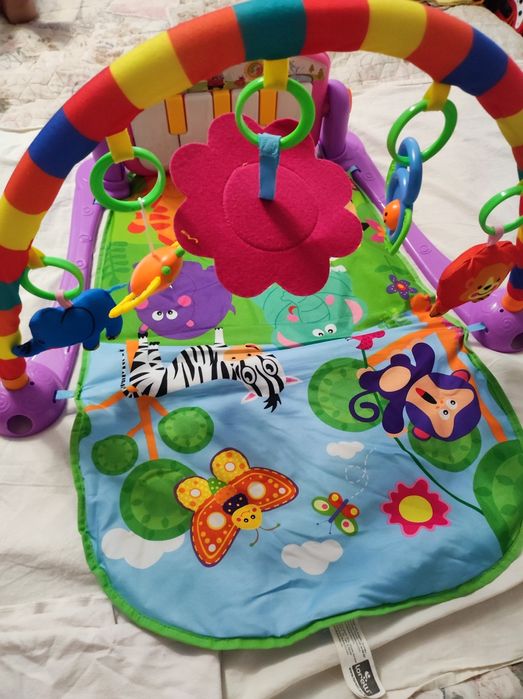 Активна гимнастика на Lorelli с пиано