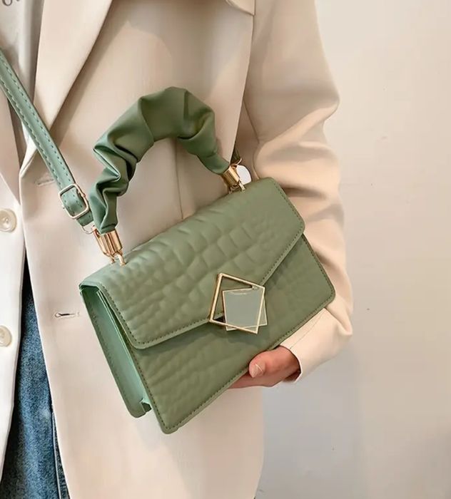 Geantă elegantă nouă