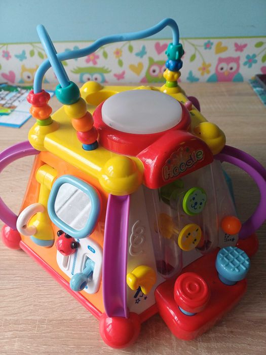 Интерактивен куб