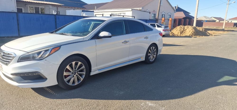 Продам машину срочно