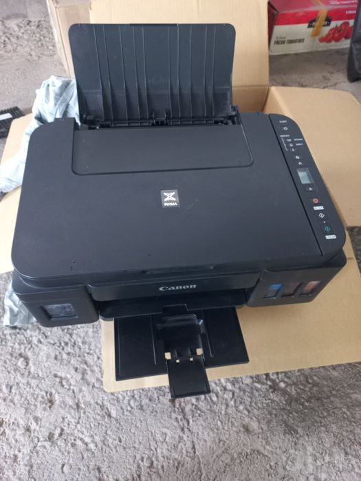 Продаётся цветной Принтер Canon