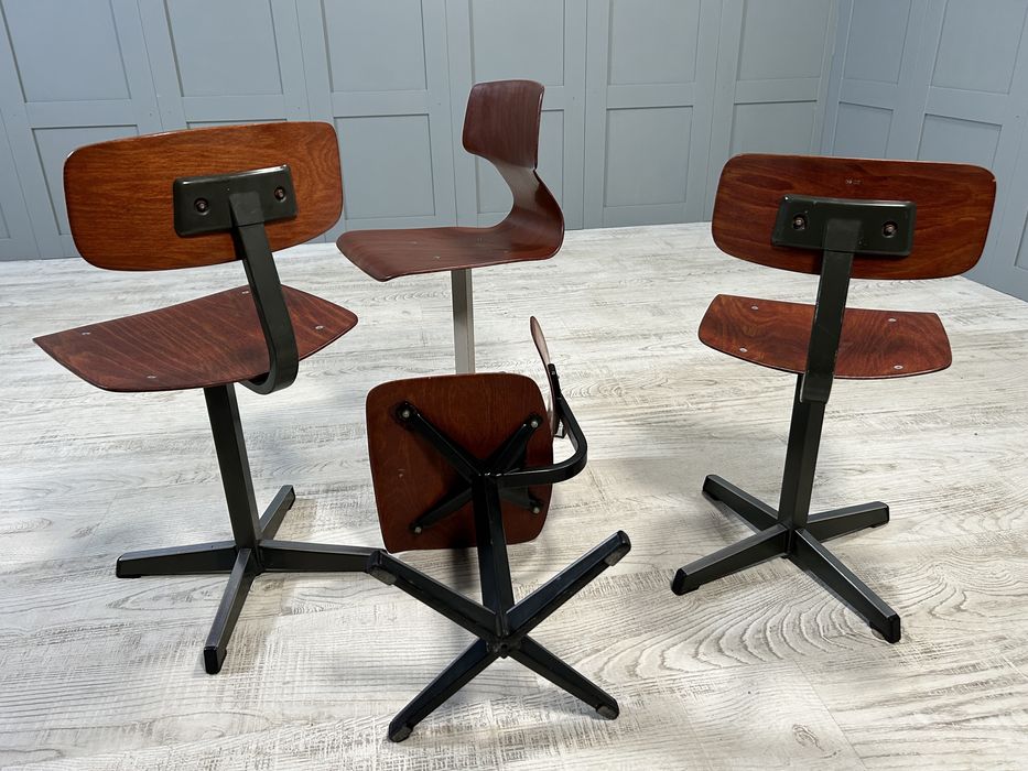 Винтидж детски столове Н048