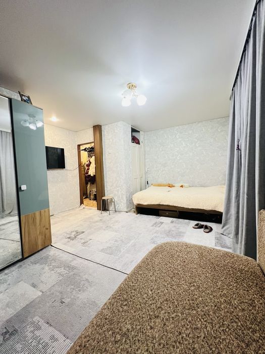 Продам 1 ком квартиру