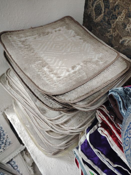 Продам коврики 40*40