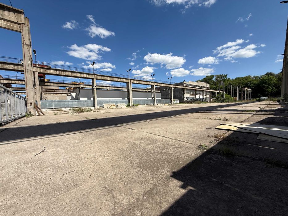 Открит склад  под наем