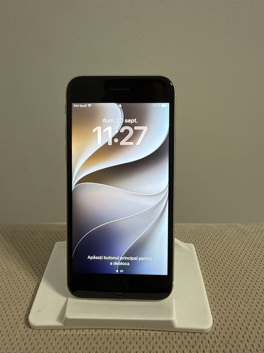 Vand IPhone SE 3 2022 128 GB citeste descrierea