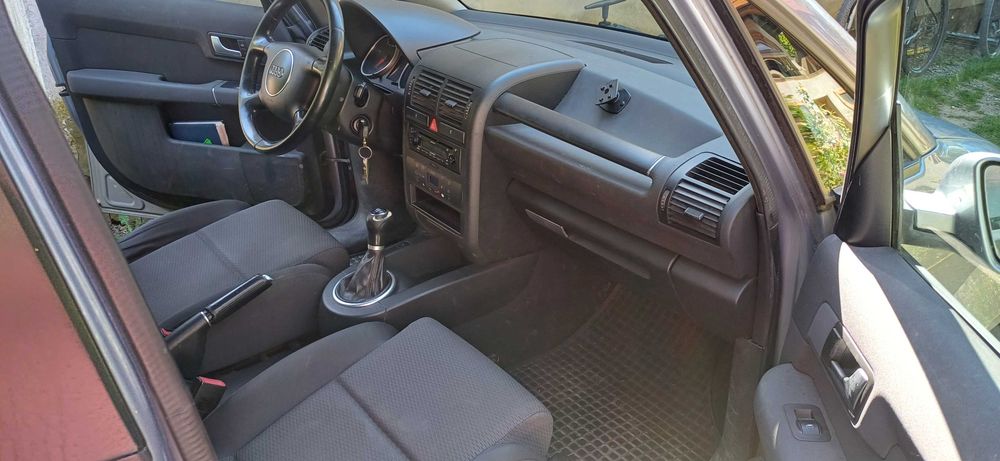 AUDI A2 2005 — imagine 4