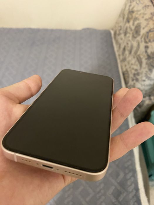 Apple Iphone 13 pink