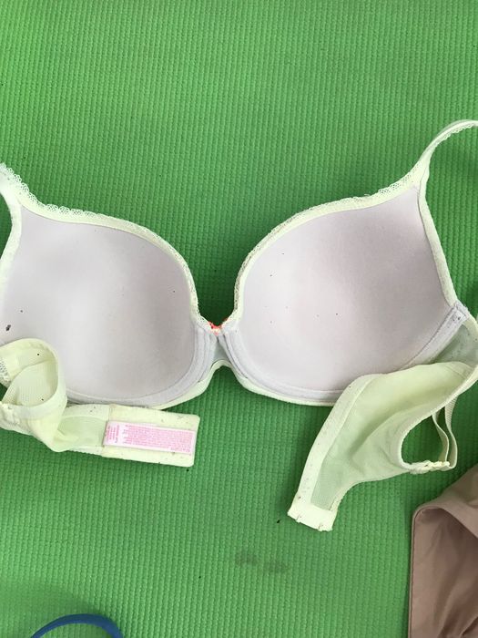 Сутиени Victorias Secret