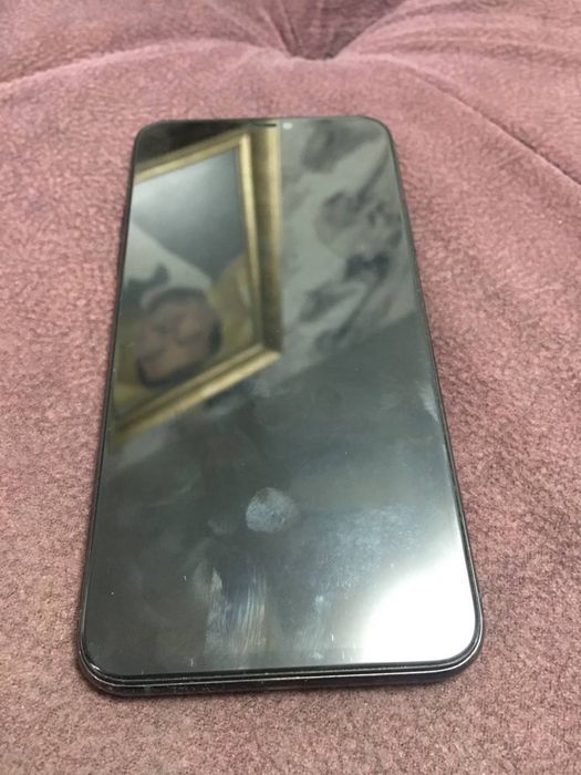 I phone 11 pro max 64