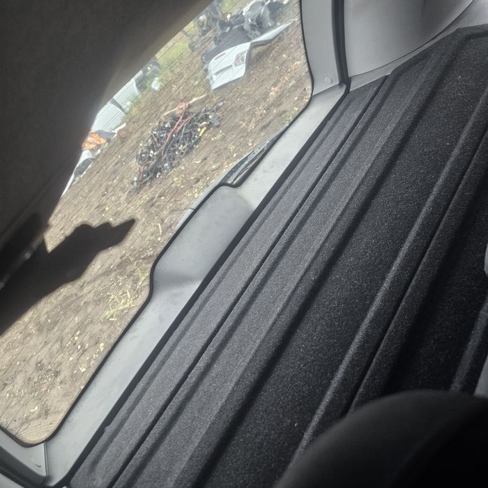 Опел MERIVA 1.7 cdti на части само