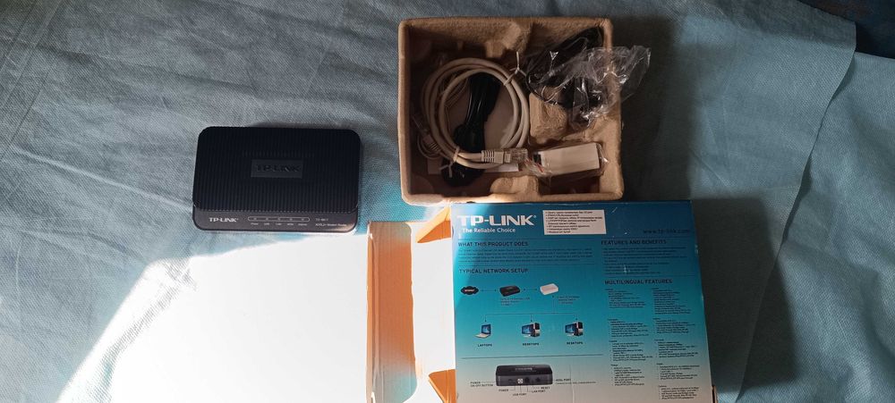 Маршрутизатор TP-LINK TD-8817 Продаю. Новый. В упаковке.100Мб/с.