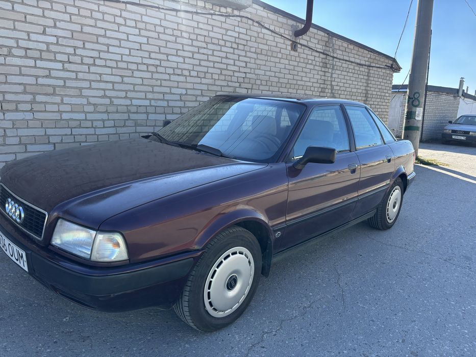1 хозяйн Ауди 80 б4