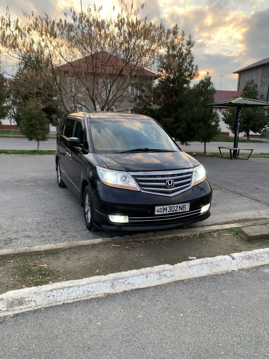 Honda Elysion 2.4  2007 Автомат