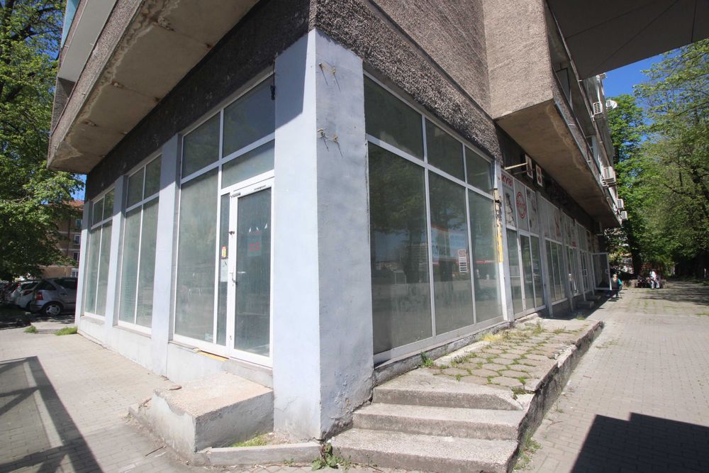 Продава магазин в центъра на гр. Габрово