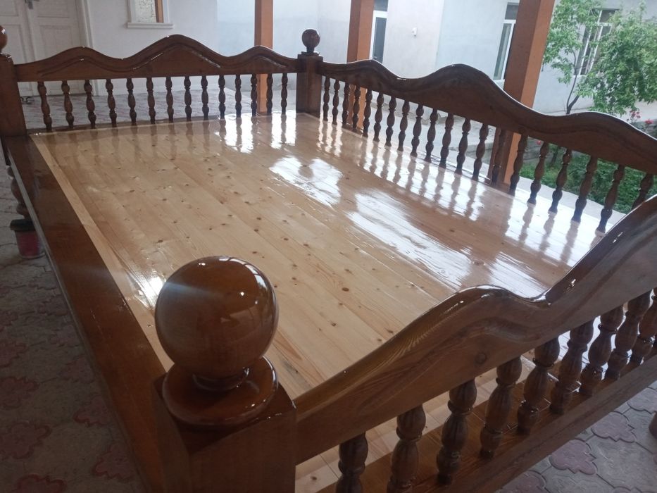 Kravot sotiladi surochni razmeri 2 ga 3 metr